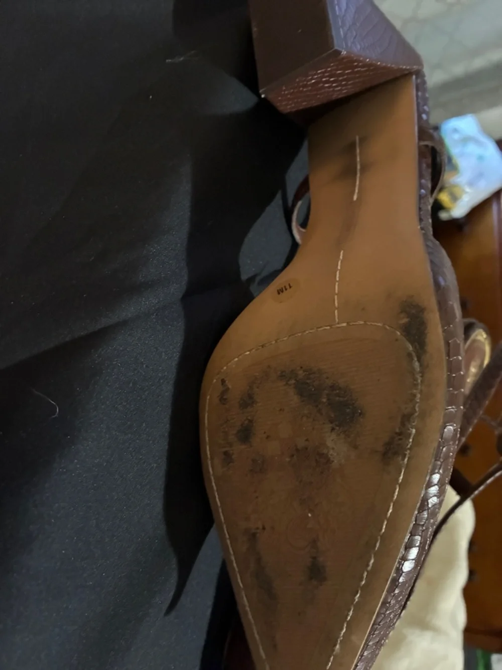 Vince Camuto Sindree Chocolate Pumps-Size 11